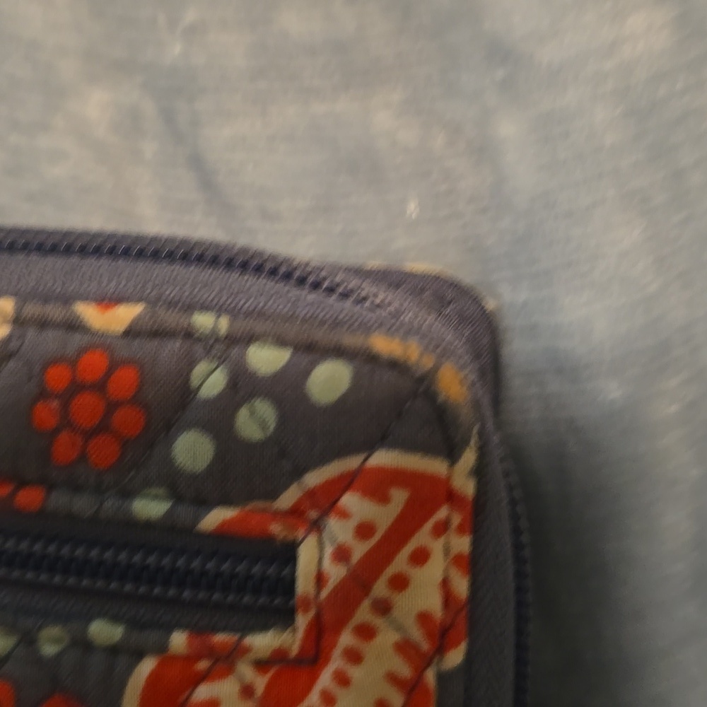 Vera Bradley Wallet with Turn Lock And Zipper Compartment (Bin 12) - Picture 7 of 11